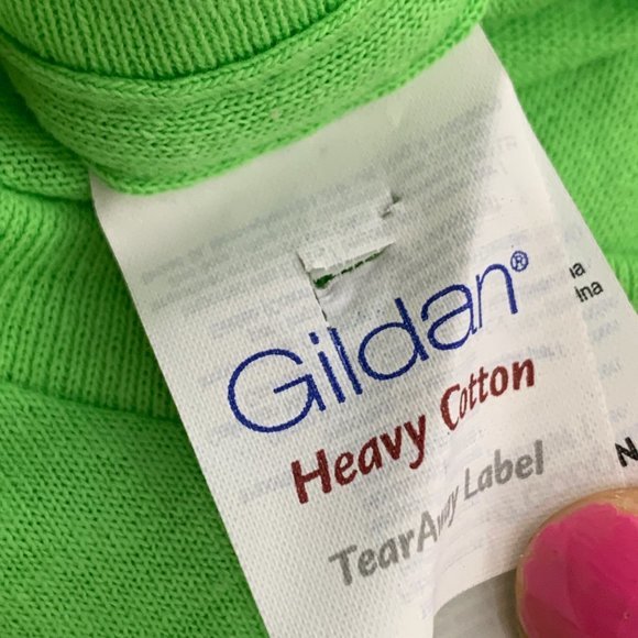 Gildan Heavy Cotton Neon Green Graphic T-Shirt Small V-Neck "Relaxin in the Sun - Picture 3 of 13